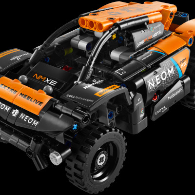 Đồ Chơi Lắp Ráp Xe Đua Địa Hình Neom McLaren Extreme E - NEOM McLaren Extreme E Race Car - Lego Technic 42166 (252 Mảnh Ghép)