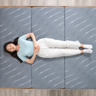 Nệm foam Goodnight Akita gấp 3 êm ái, cải thiện tình trạng đau mỏi cột sống, cuộn hút gọn nhẹ và dễ dàng di chuyển