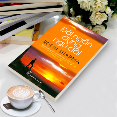 [Thăng Long Books] Đời Ngắn Đừng Ngủ Dài