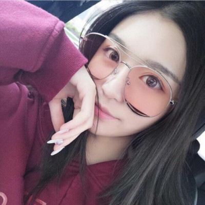 Kính xinh, Kính mát, Kính màu hồng Mắt tròn nhỏ thời trang + tặng tuavit Kính Xinh mini