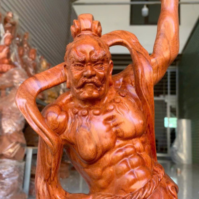 Bộ tượng tứ đại kim cương bằng gỗ hương đá kt cao 50×20×15cm + thêm kệ chân đế cao 10cm 