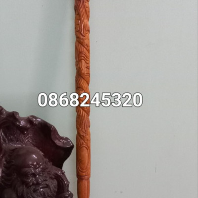 Gậy batong chống đi lại dành cho người già bằng gỗ hương đá kt dài 91×13×3,5cm