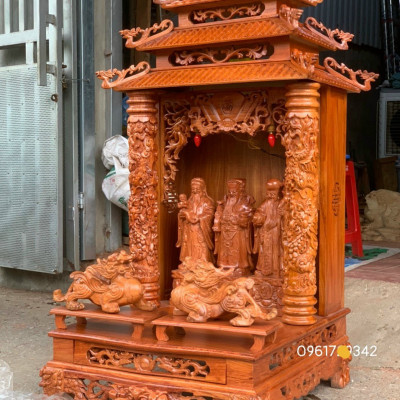 Bàn thờ ông địa ông thần tài bằng gỗ hương siêu víp kt 61×69cm