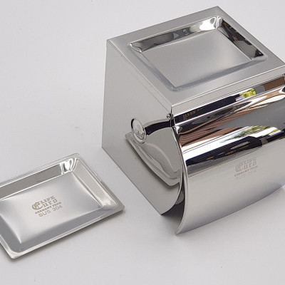 Hộp đựng giấy vệ sinh Inox SUS 304 kèm gạt tàn thuốc Eurolife EL-P06-4 (Trắng bạc)