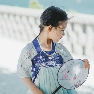 Quạt tròn cổ trang loại nhỏ, Quạt cổ trang Trung Hoa - Mẫu 5