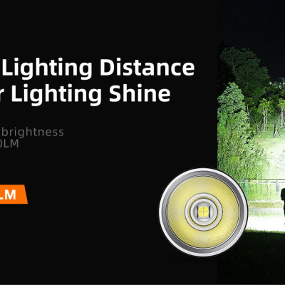 Đèn pin cầm tay công suất cao Superfire D18 - Hàng nhập khẩu chính hãng nhỏ gọn,thiết kế đơn giản có màn hình diện tử hiển thị dung lượng cùng với độ sáng lên đến 2000lm 