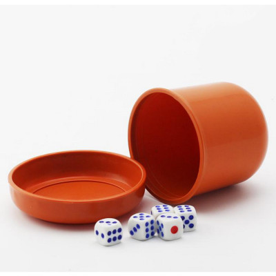 Hộp lắc xí ngầu bằng nhựa Beer Club tặng kèm 5 viên xí ngầu - đồ chơi lắc xúc xắc xí ngầu