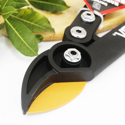 Kéo cắt cành trợ lực cao cấp Nhật Bản Chikamasa LP-450 chiều dài lưỡi 43mm - lưỡi thép carbon chất lượng cao siêu bén - Cắt ngọt, không bám dính, liền sẹo nhanh