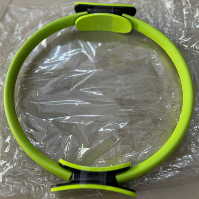 Vòng tập Pilates, vòng hỗ trợ tập tay chân bằng đệm mút êm ái,đàn hồi, linh hoạt an toàn cho người sử dụng.