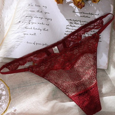 Quần lót nữ lọt khe ren 2 dây Pinot 5057 – Siêu mảnh, quyến rũ tối đa