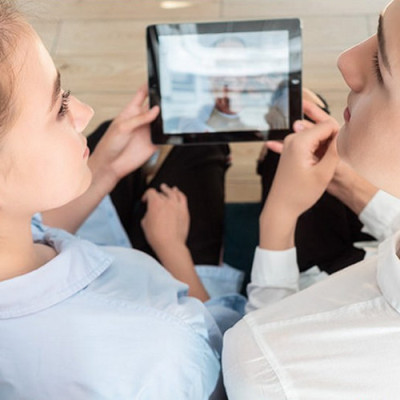 Tai nghe không dây cảm ứng Bluetooth 5.0 Cao cấp Sansui có Dock tự sạc (Âm thanh HiFi tuyệt hảo) - Hàng nhập khẩu