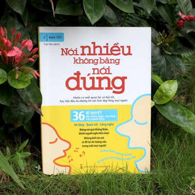 ComBo sách: Khi Bạn Đang Mơ Thì Người Khác Đang Nỗ Lực (TB) + Nói Nhiều Không Bằng Nói Đúng (TB)