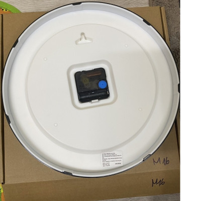 Đồng hồ treo tường 30cm - M16