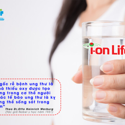 Nước uống kiềm ionLife dung tích 1.25L thùng 12 chai chứa vi khoáng tự nhiên, công nghệ Nhật Bản