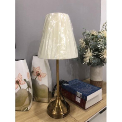 Tặng kèm bóng led - Đèn đặt bàn, đèn phòng ngủ- B133 DT