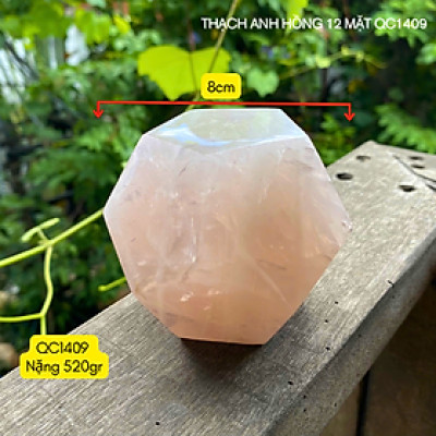 Thạch anh hồng 12 mặt NHASAN QC1409 viên đá của tình duyên, sự  chữa lành và thư thái - nặng 520gr, đường kính 8cm
