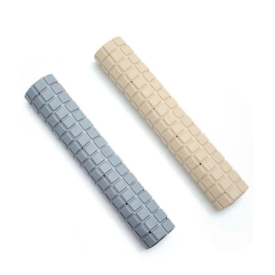 Thảm nhựa lót sàn chống trượt nhà tắm họa tiết ô vuông - màu giao ngẫu nhiên 