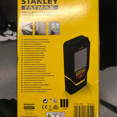 Máy đo khoảng cách tia laser 50m TLM165S Stanley  STHT1-77139- Hàng chính hãng