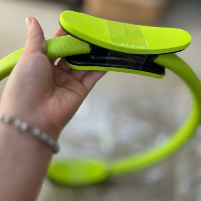 Vòng tập Pilates, vòng hỗ trợ tập tay chân bằng đệm mút êm ái,đàn hồi, linh hoạt an toàn cho người sử dụng.