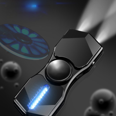 Hột Quẹt Bật Lửa Hồng Ngoại Kiêm Đèn Pin Sạc Điện USB Kiểu Dáng Spinner Tạo 12 Hiệu Ứng Đèn Led - Video Review