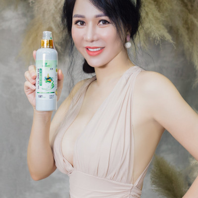 SỮA TẮM SÁNG DA THIÊN NHIÊN MẸ KEN 500ML Mẫu  Mới - Sữa tắm dưỡng ẩm, sáng da, chống lão hóa, giảm thâm da