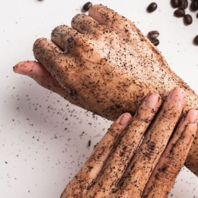 Tẩy Da Chết Toàn Thân Coffee Dưỡng Da Trắng Mịn SHCI (Tuýp 160 G)