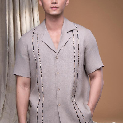 Áo sơ mi danton linen kem sẫm viền beo thân áo LM112444A [BST Da Beo]