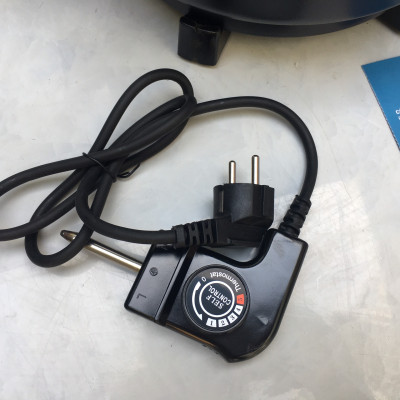 Nồi lẩu điện đa năng Bennix Thái Lan BN-05EGP dung tích 5 lít - Hàng chính hãng