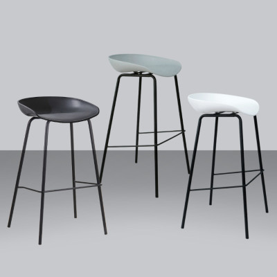 Ghế đảo bếp thân nhựa chân sắt sơn tĩnh điện đen Ghế quầy bar 75cm cho quán café căn hộ CB NIKA-S CAPTA