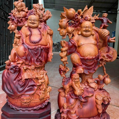 Tượng phật di lặc phong thủy gánh cành đào bằng gỗ hương đá pu giả cổ kt cao 60×28×15cm 