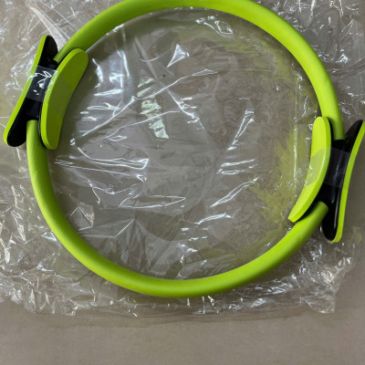 Vòng tập Pilates, vòng hỗ trợ tập tay chân bằng đệm mút êm ái,đàn hồi, linh hoạt an toàn cho người sử dụng.