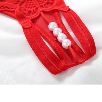 Quần lót hình bướm đính hạt