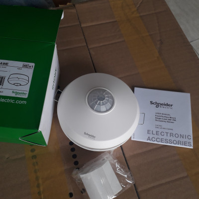 Hàng chính hãng - SAE-UE-MS-CSAWE Schneider Cảm biến chuyển động hồng ngoại