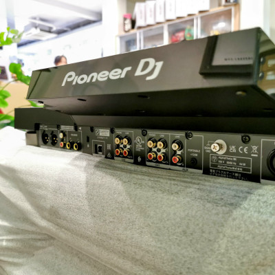 Máy All In One System XDJ–RX3 Pioneer DJ - Hàng Chính Hãng