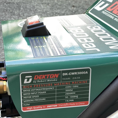 Máy rửa xe chỉnh áp 3000W Dekton DK-CWR3000A (Tặng bộ 3 khớp nối tolsen 57120)