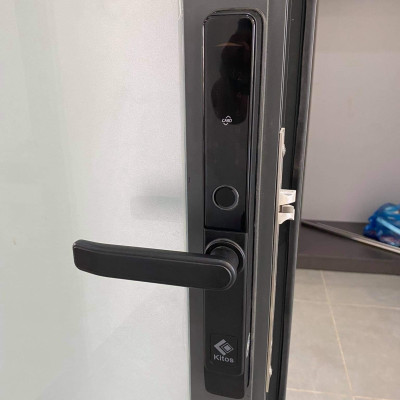 Khóa thông minh cửa nhôm mở qua App Kitos KT-AL38 PLus