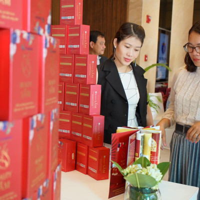 Viên uống Đẹp Da (BeautySAM) - Da sáng bóng, nhẵn mịn, hồng hào từ bên trong một cách tự nhiên, nâng cao thể trạng, thải độc và thanh lọc cơ thể, Cải thiện nội tiết tố nữ