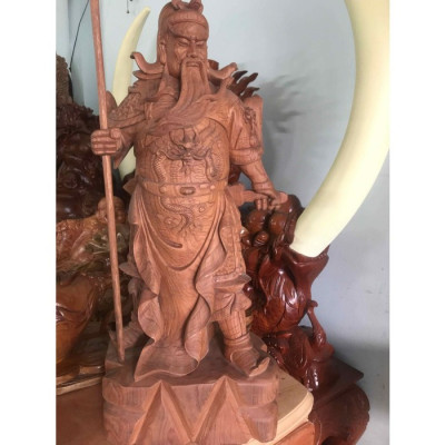 Tượng Quan Công Đứng Gỗ Mỹ Nghệ Tự Nhiên Đẹp Size cao 70cm ngang 28cm tính cây luôn 95cm Anh Chị Trưng Phòng Khách Nhà , Công Ty , Cửa Hàng ạ