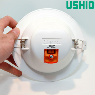 Đèn led âm trần, đèn trần thạch cao, đèn downlight âm trần, đèn led âm trần thạch cao, đèn âm trần Ushio 10W, cắt lỗ trần Φ90mm