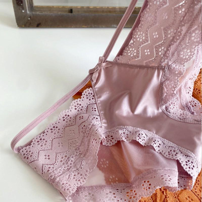 Combo 5 Quần Lót Nữ Thun Lạnh Phối Ren Dây Eo Mã 1712 – Mát Lạnh, Êm Ái, Quyến Rũ