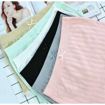 Quần mặc trong váy, quần trong váy