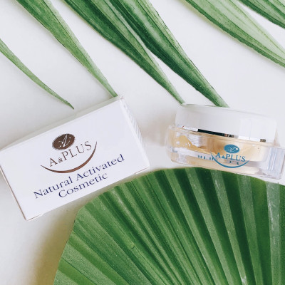 Kem Dưỡng Trắng Da Mật Ong A&Plus B005 (15g)