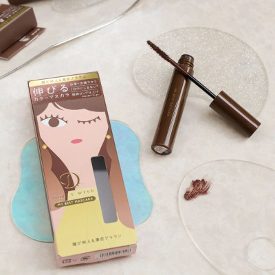Mascara chống lem trôi màu nâu đậm - Koji Dolly Wink My Best Mascara Deep Brown