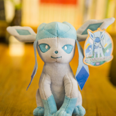 Gấu bông pokemon Eevee (eevui) Glaceon hệ băng (20cm--->30cm) nguyên tem nguyên tag xịn mịn đẹp hàng cao cấp, an toàn cho trẻ nhỏ