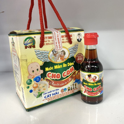 Hộp 6 chai Nước mắm ăn dặm cho bé, dung tích 50ml "Nhiều Cá Ít Muối"
