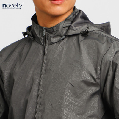 Áo jacket nam in chìm nón rời Novelty xám đậm 2203262