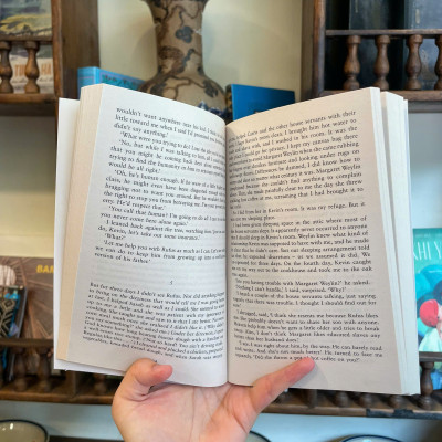 Sách - Kindred by Octavia E. Butler - Historical Fiction/ Science Fiction/ Fantasy - Ngoại Văn