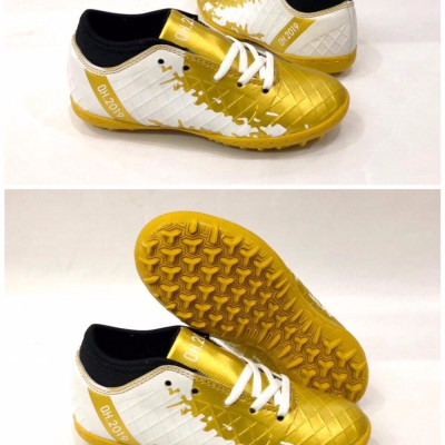 Giày Đá Bóng QH Trẻ Em Mới Nhất 2022