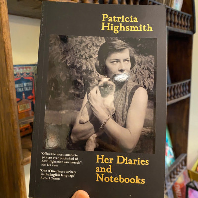 Sách - Her Diaries and Notebooks by Patricia Highsmith | Historical Biography Memoir - English Book