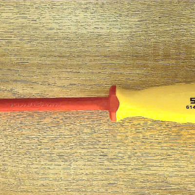 Tua vít vặn đai ốc cách điện 1000V VDE 6mm x 125mm SATA 61406